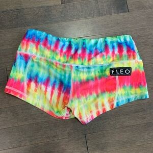 Rainbow Tie Dye Fleo Shorts Women’s S